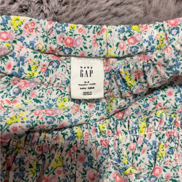 Gap 3 piece summer set - Picture 2 of 2